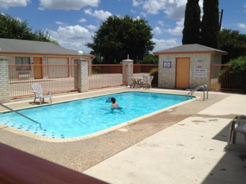 Budget Inn San Antonio Downtown I-10 East Εξωτερικό φωτογραφία